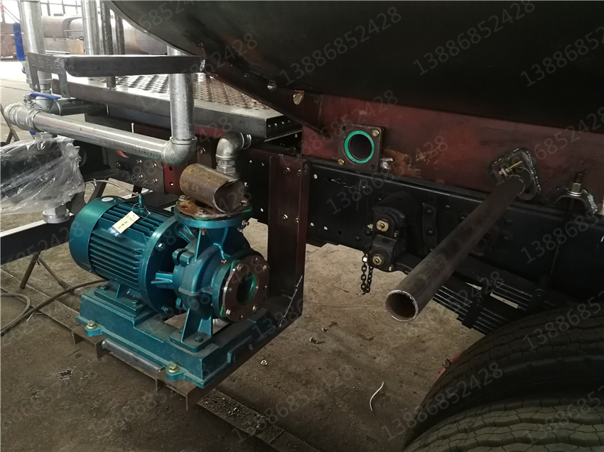 湖北盈通汽車山東綠化福田抑塵車