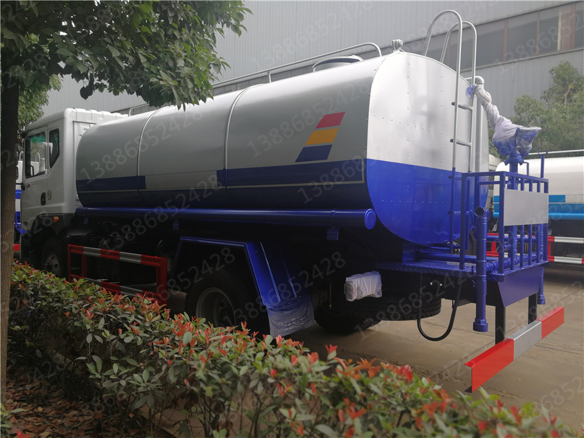 湖北盈通汽車福建藍(lán)牌福田抑塵車報價